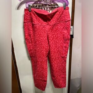 NWT hot pink, cheetah active leggings